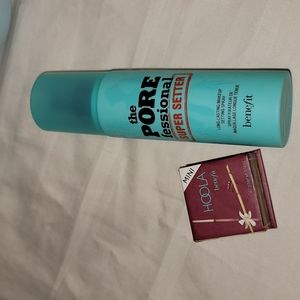 Bundle of Benefit Mini Hoola Bronzer & Super Setter Spray